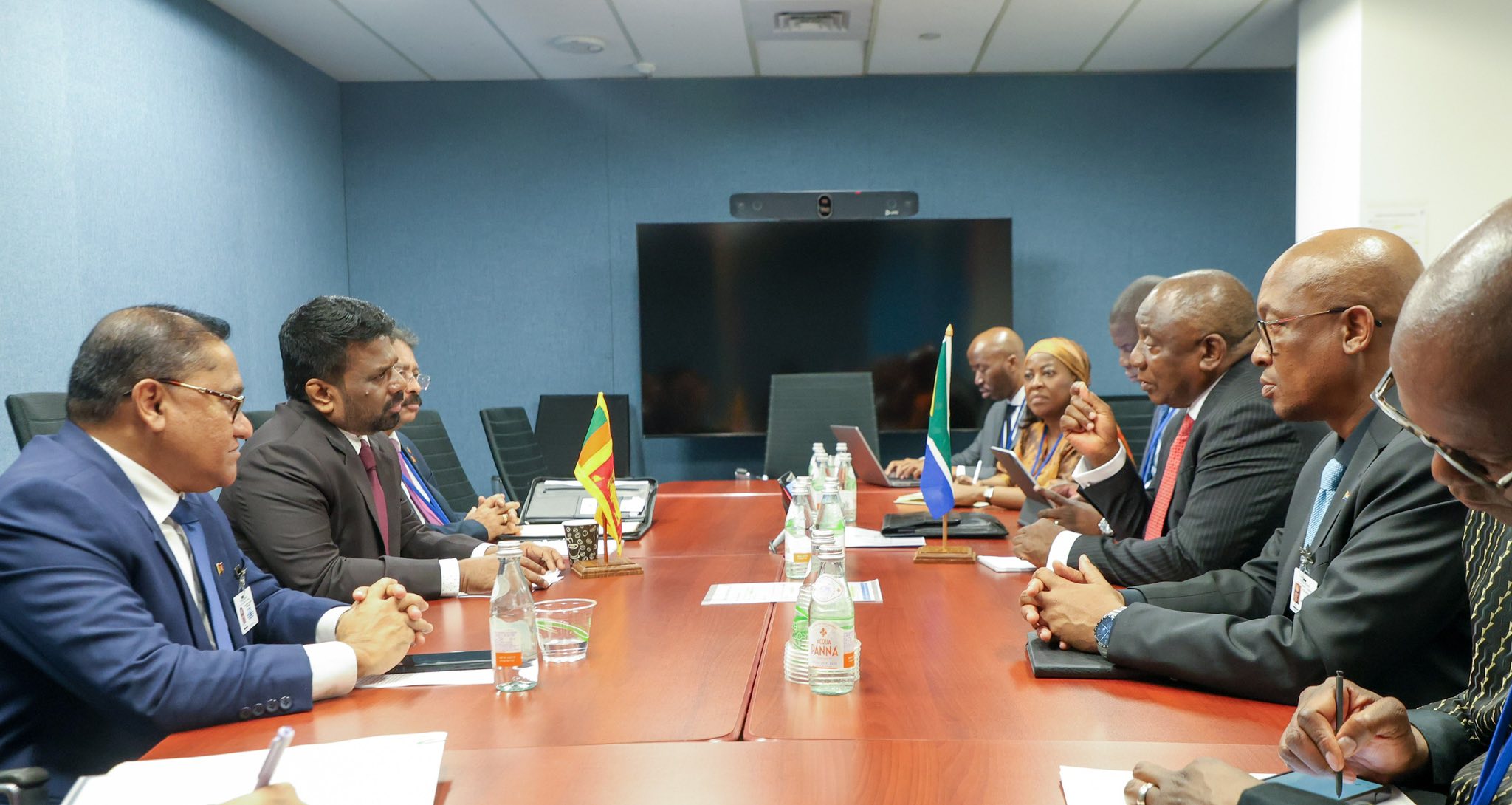 தென்னாபிரிக்க ஜனாதிபதியை நியூயோர்க் நகரில் சந்தித்த அநுர.