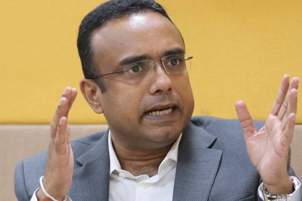 முன்னாள் அமைச்சர் மனுஷ நாணயக்கார கைது!