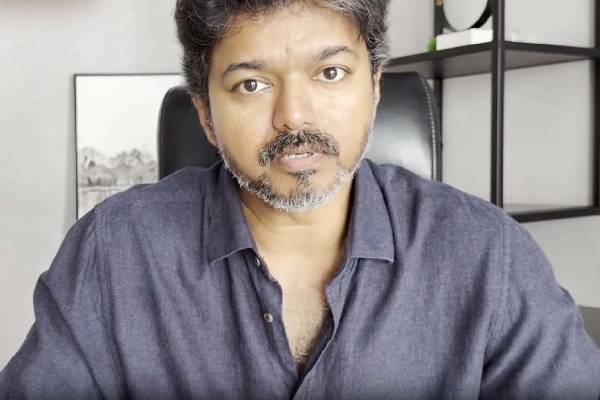 கரூர் கூட்ட நெரிசல் உயிரிழப்பு: பாதிக்கப்பட்ட குடும்பத்தினருடன் விஜய் வீடியோ காலில் ஆறுதல்