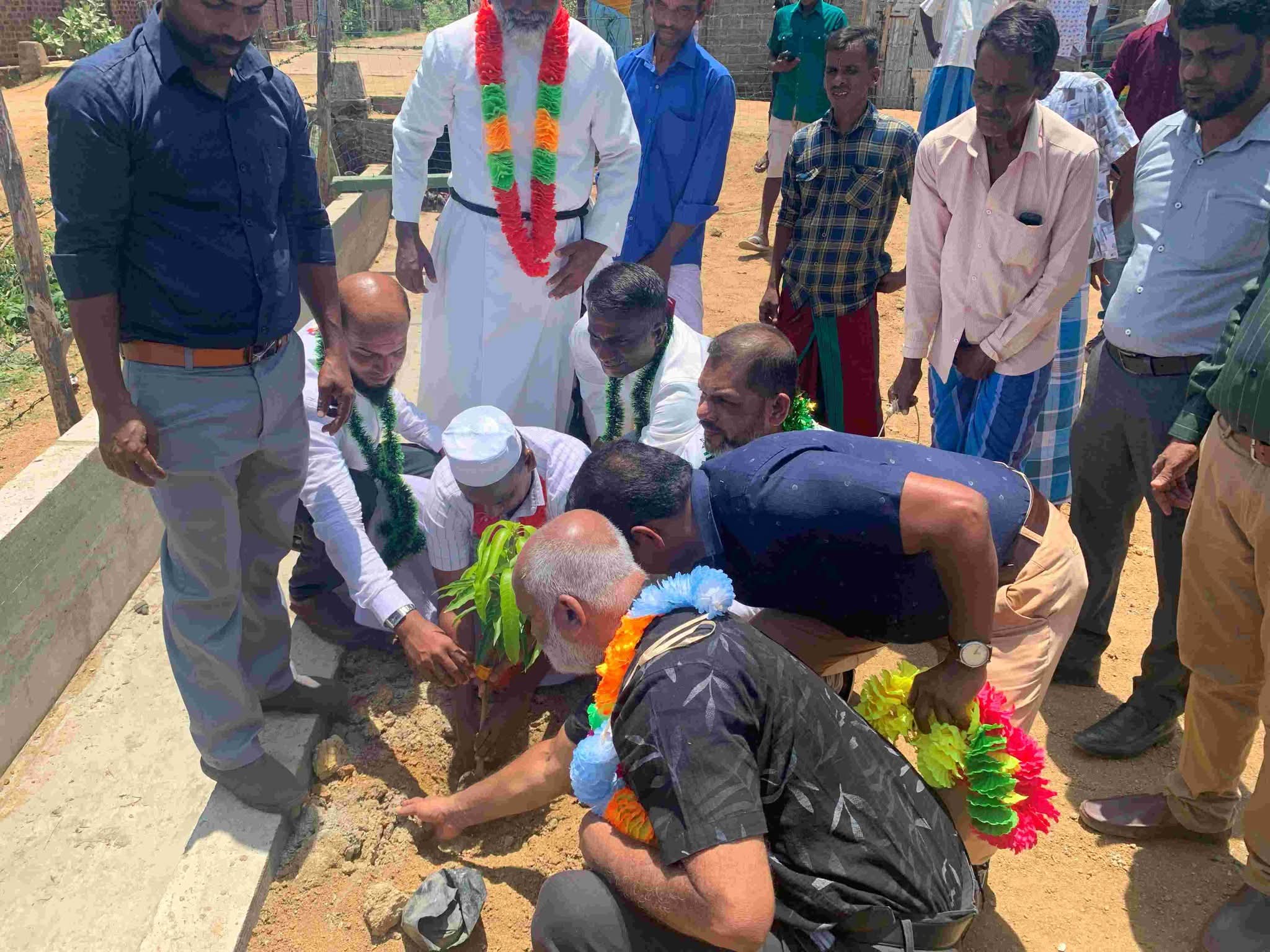 பொத்துவில் கொட்டுக்கல்லில் மீனவ இறங்குதுறை திறப்பு!