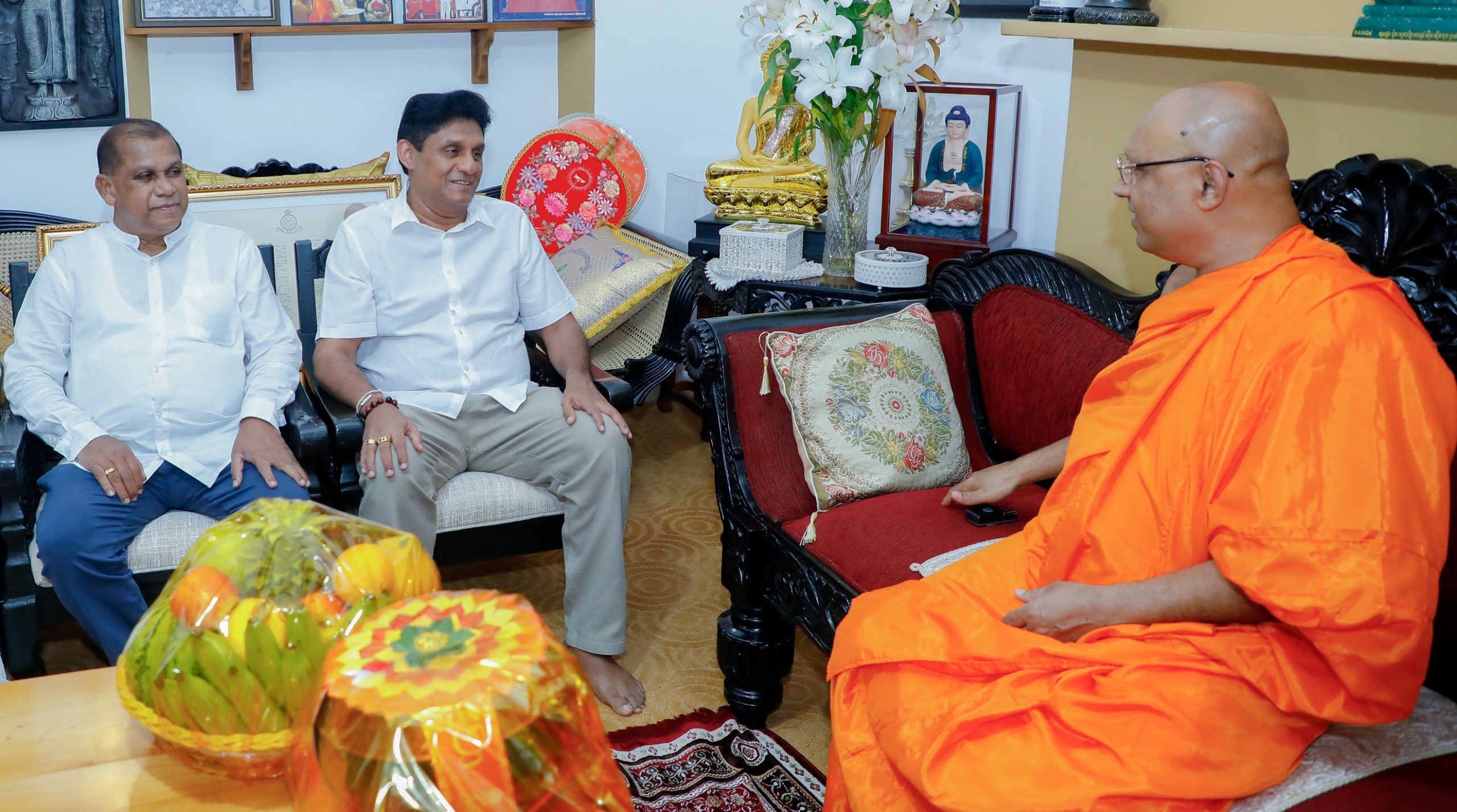 எந்தப் பலப்பரீட்சைக்கும் ஐக்கிய மக்கள் சக்தி தயார்  மாகாண சபைத் தேர்தலை நடத்துங்கள் என்று அநுர அரசிடம் சஜித் கோரிக்கை.