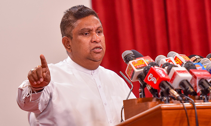 பெண்களை அவதூறாக வர்ணிக்கும் அமைச்சர்களை கட்சியில் இருந்து உடனே நீக்க நடவடிக்கை எடுங்கள்!  – ஜனாதிபதியிடம் சாமர சம்பத் எம்.பி. கோரிக்கை.