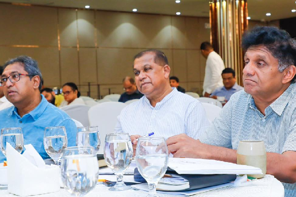 ஐ.தே.கவுடன் இணைந்து செயற்பட சஜித் தீர்மானம்  – ஐக்கிய மக்கள் கட்சியின் பொதுச்செயலர் தகவல்.