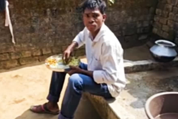 சத்தீஸ்கரில் அதிர்ச்சி: இறந்ததாக கருதி தகனம் செய்யப்பட்டவர் உயிருடன் திரும்பினார்!