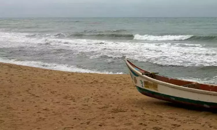 சென்னை எண்ணூர் கடற்கரையில் சோகம்: கரை ஒதுங்கிய 4 இளம் பெண்களின் சடலங்கள்; கல்லூரி மாணவிகள் என அடையாளம்!