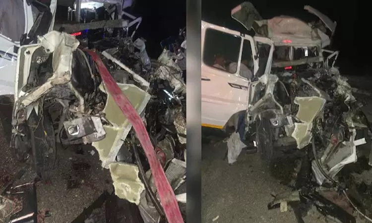 ராஜஸ்தான் சாலை விபத்து: லாரி மீது வேன் மோதியதில் 15 பேர் உடல் நசுங்கி பலி!