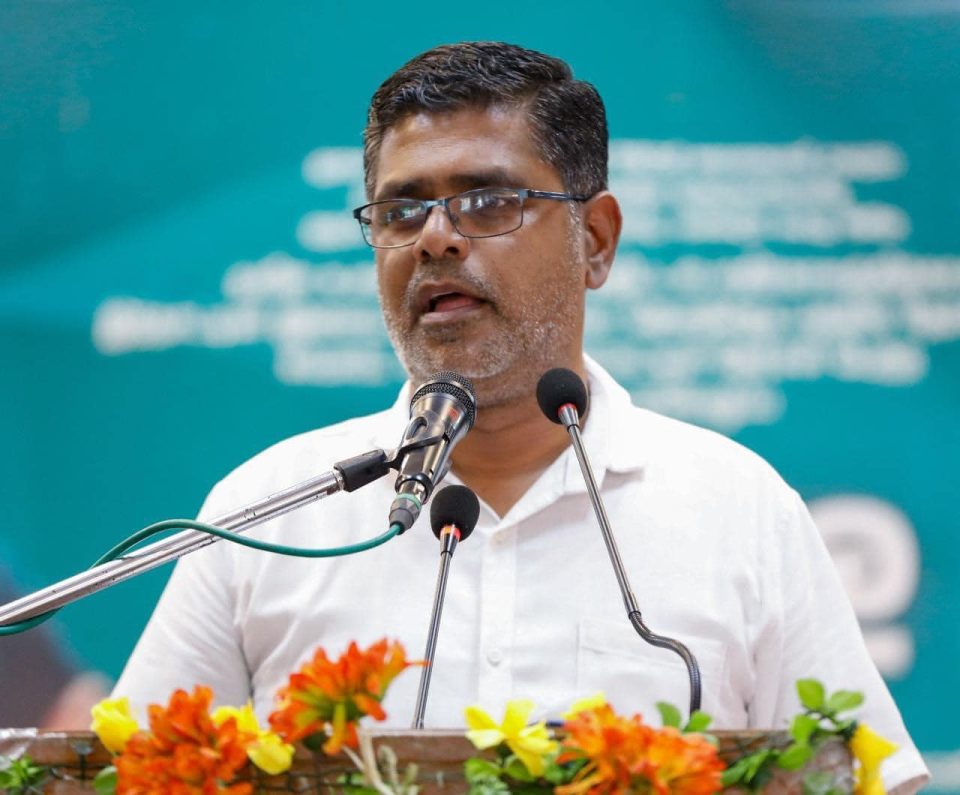 பேரிடரைப் பயன்படுத்தி அநுர அரசைக் கவிழ்க்க எதிரணி சதி செய்யாது!  – முஜிபுர் ரஹ்மான் எம்.பி. உத்தரவாதம்.