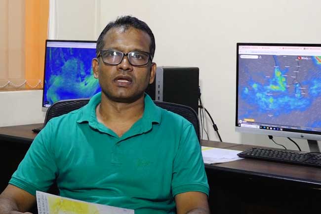 இலங்கையில் மண்சரிவு அபாயம்: 2,377 இடங்களில் ஆய்வு ஆரம்பம்  தேசிய கட்டட ஆராய்ச்சி நிறுவனத்தின் சிரேஷ்ட புவியியலாளர் வசந்த தகவல்.