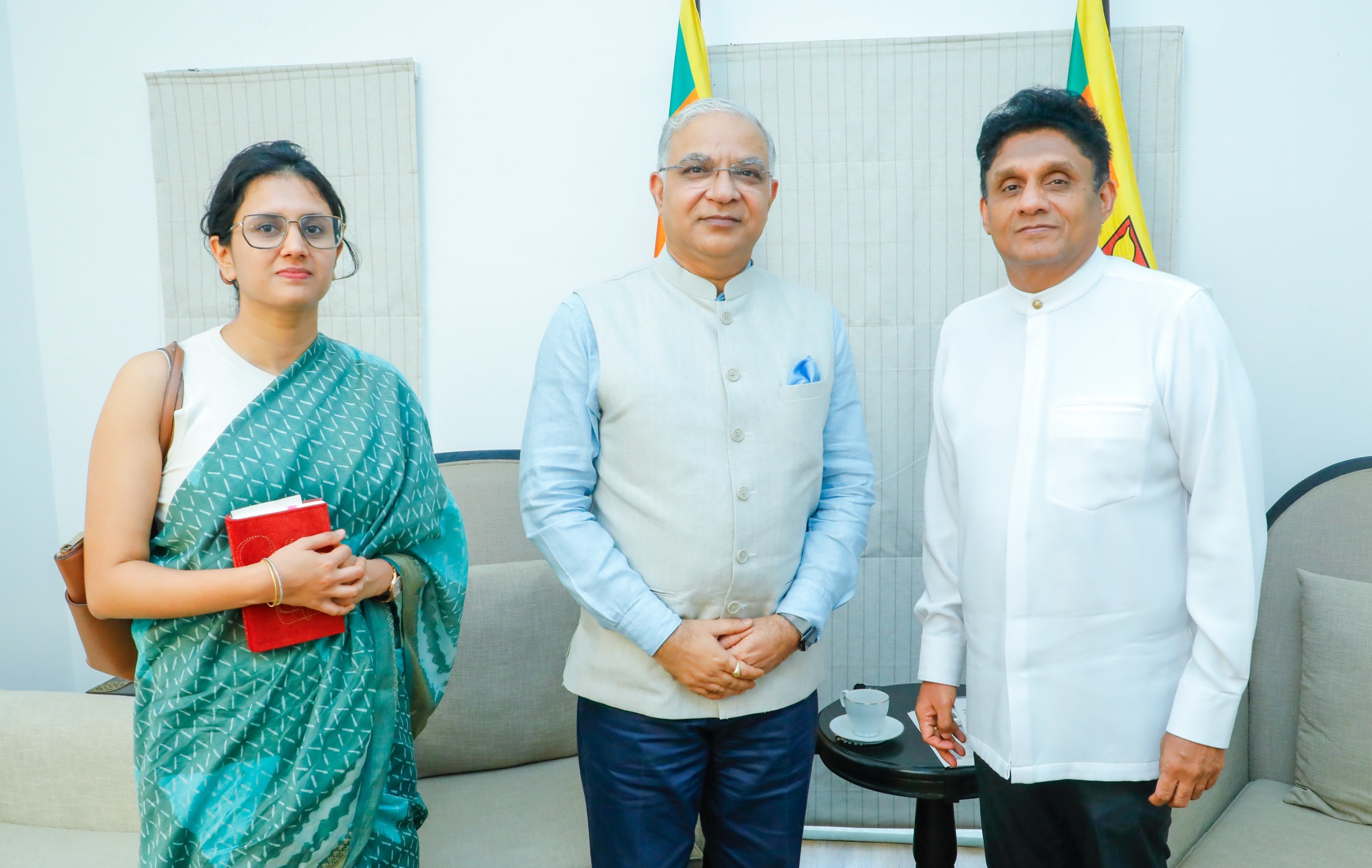 இக்கட்டான நேரத்தில் இந்தியா பெற்றுத் தரும் ஆதரவுக்குத் தூதுவரிடம் சஜித் நன்றி தெரிவிப்பு.