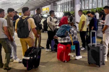 விசா புதுப்பிக்கச் சென்ற இந்தியர்களுக்கு அதிர்ச்சி: அமெரிக்காவின் புதிய சரிபார்ப்புக் கொள்கை அமல்