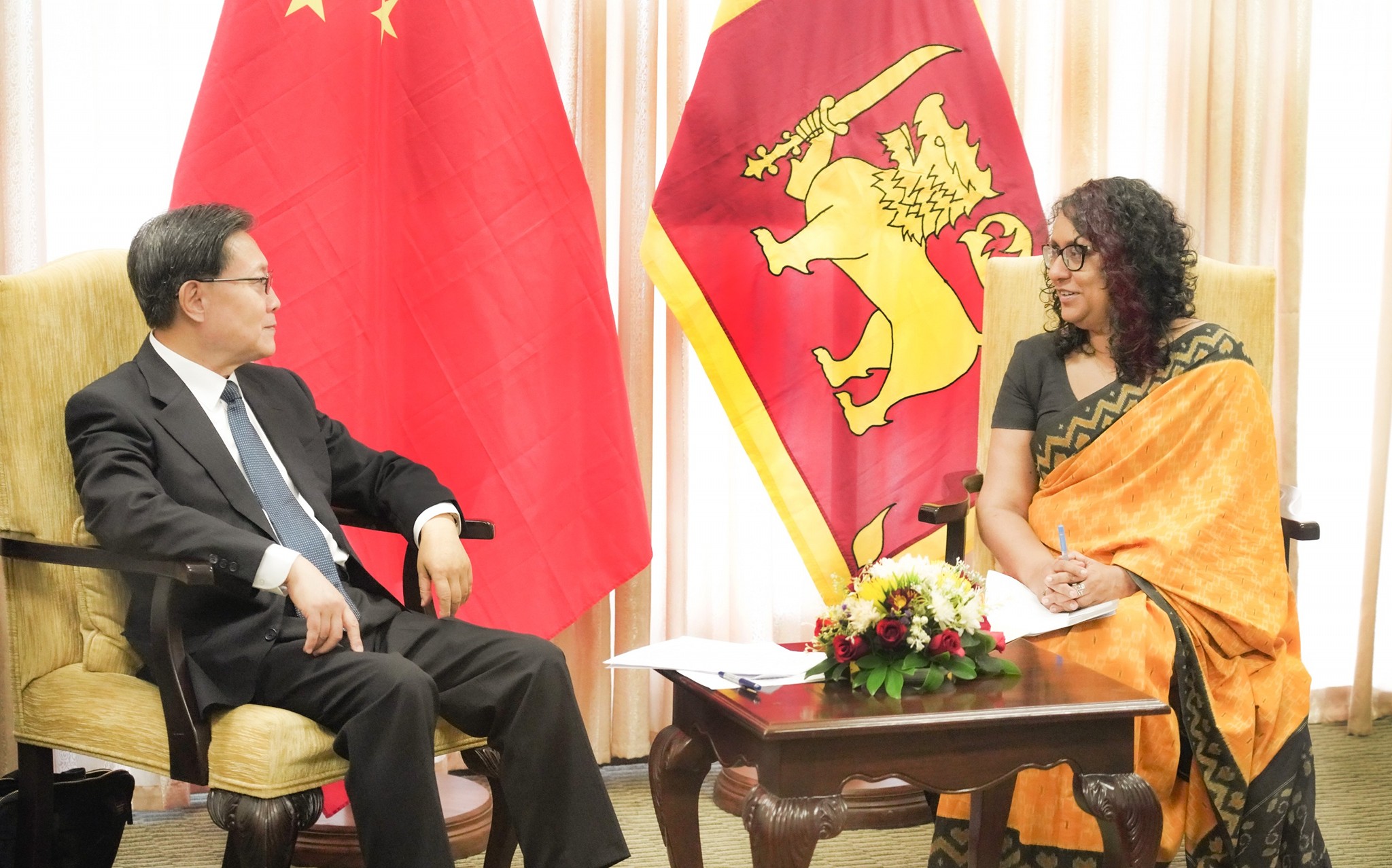 பேரனர்த்தச் சீரமைப்புப் பணிகள்: இலங்கைக்குச் சீனா முழு ஆதரவு!  – பிரதமரிடம் அந்நாட்டுக் குழு உறுதிமொழி.