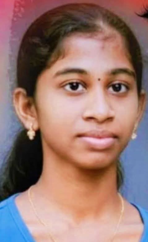 15 வயது மாணவி தீயில் எரிந்து சாவு!  – வடமராட்சியில் சம்பவம்.