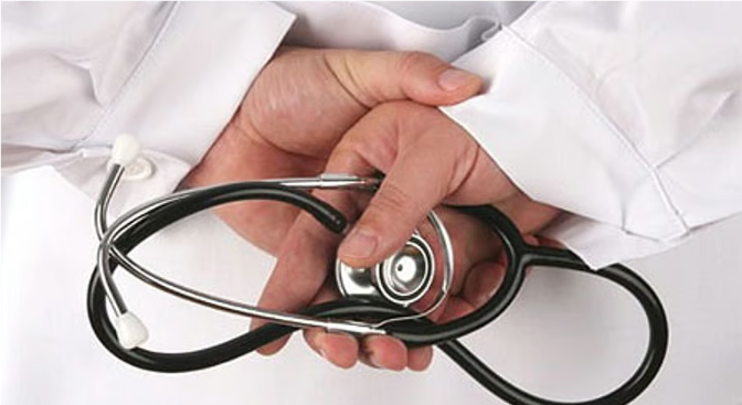 இந்தியாவில் 881 பேருக்கு ஒரு மருத்துவர்! – உலக சுகாதார அமைப்பின் பரிந்துரையை விட மேம்பட்ட விகிதம் என மத்திய அரசு தகவல்.