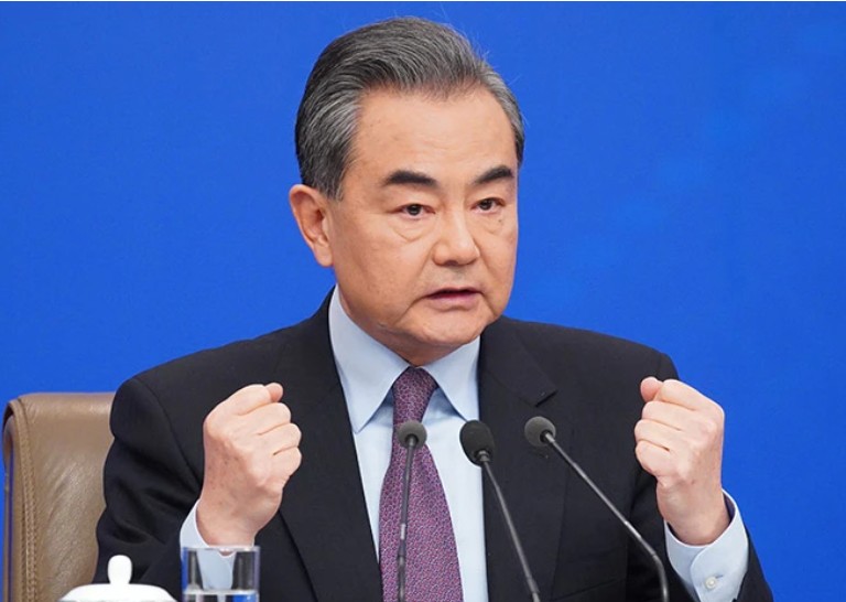 சீன வெளிவிவகார அமைச்சர் நாளை இலங்கை வருகின்றார்  – உறுதிப்படுத்தியது அரசு.