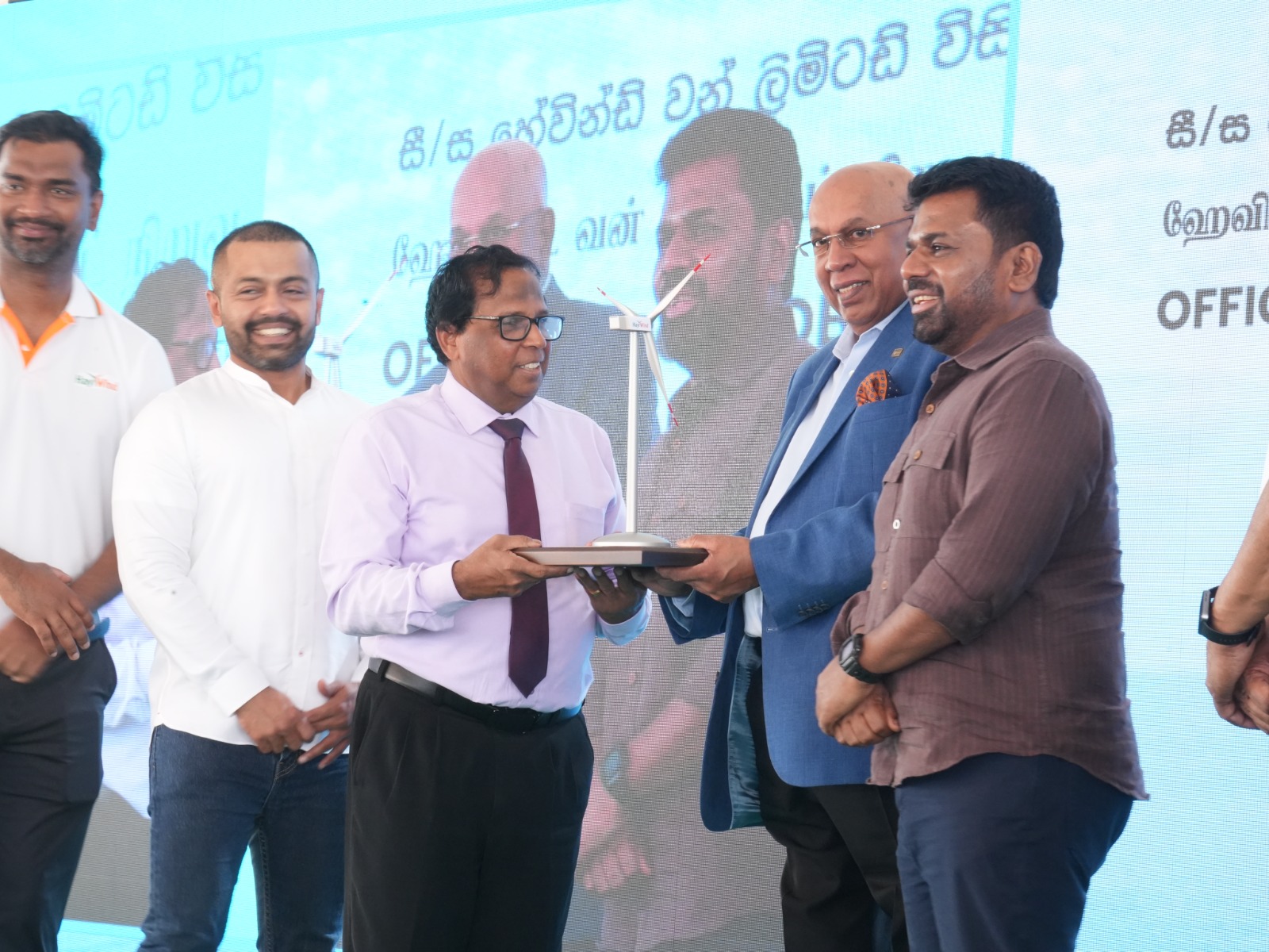 மன்னாரில் இன்று ஜனாதிபதி அநுரகுமார தலைமையில் காற்றாலை மின் திட்டத்துக்கான அடிக்கல் நடும் நிகழ்வு!