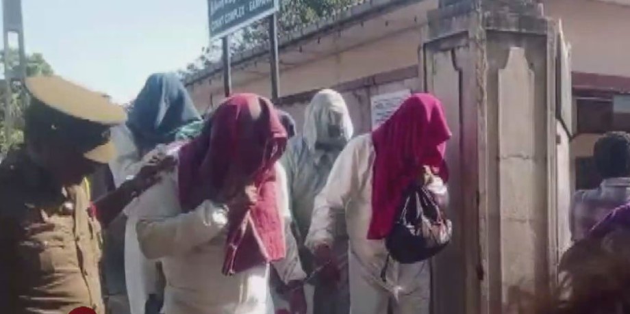 அருட்தந்தை மீது தாக்குதல் நடத்திய 6 பொலிஸாரும் பணி இடைநீக்கம்!