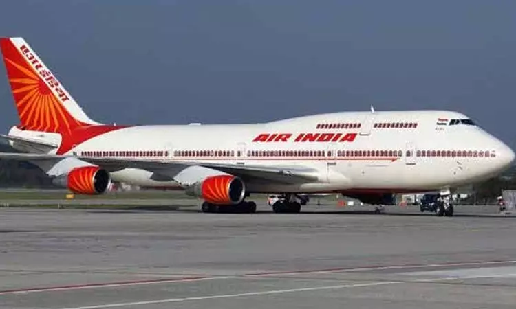 டெல்லி திரும்பிய ஏர் இந்தியா விமானம் கண்டெய்னர் மீது மோதி விபத்து!