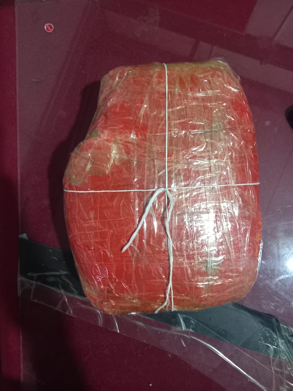 இரண்டு கிலோ கஞ்சா இளவாலையில் மீட்பு!