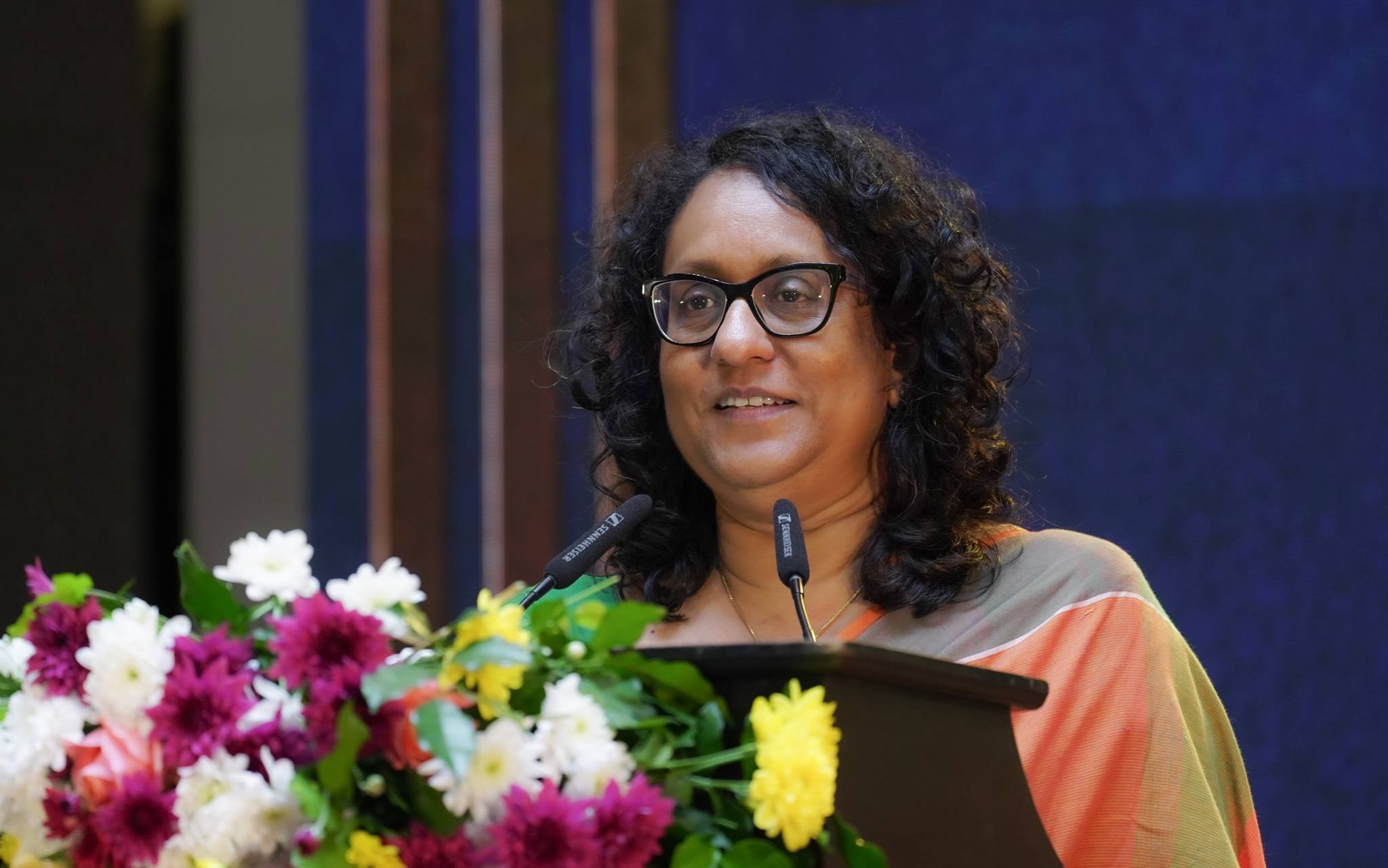 உலகப் பொருளாதார மாநாட்டில் ஹரிணி!  – சுவிட்சர்லாந்து பறக்கின்றார்.