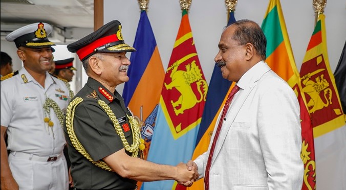 பிரதிப் பாதுகாப்பு அமைச்சருடன் இந்திய இராணுவத் தளபதி பேச்சு  – பாதுகாப்பு உறவு குறித்து ஆராய்வு.