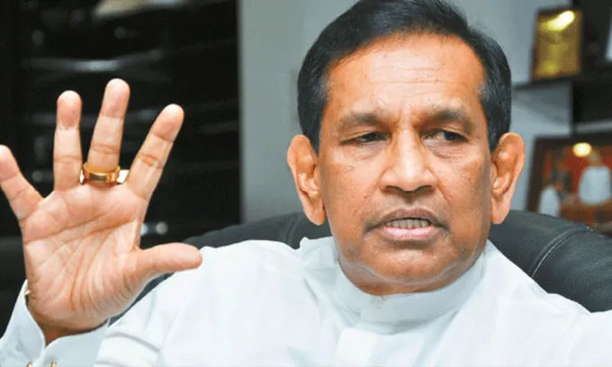 தமிழ் மக்களுக்கு தமது பகுதியை தாமே ஆளும் உரிமை வேண்டும்!  – முன்னாள் அமைச்சர் ராஜித இடித்துரைப்பு.