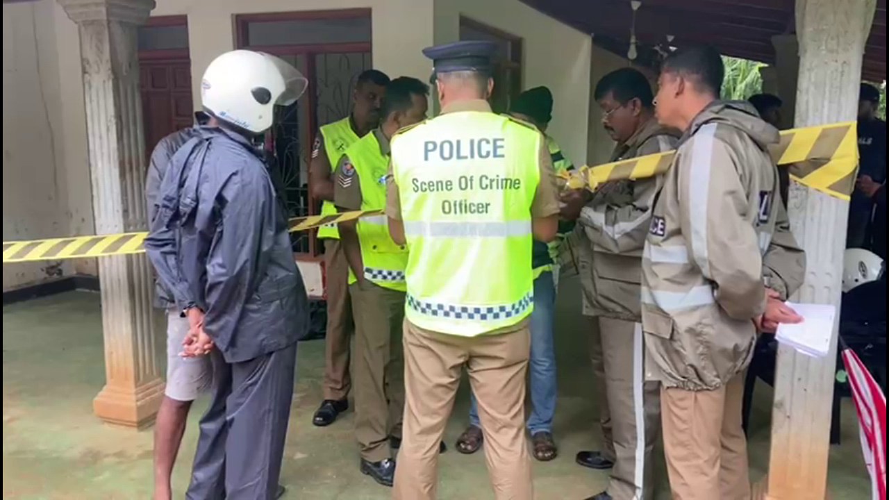 தந்தை, தாய், மகள் தீயில் எரிந்து பலி!  – குடும்பத் தகராறால் விபரீதம்.