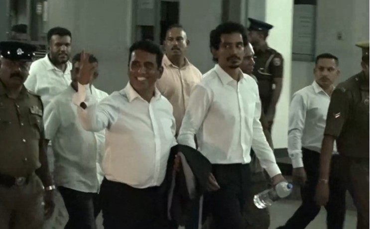 ஜோன்ஸ்டன் மற்றும் அவரது இரு மகன்கள் உட்பட ஐவருக்கு மீண்டும் விளக்கமறியல்!