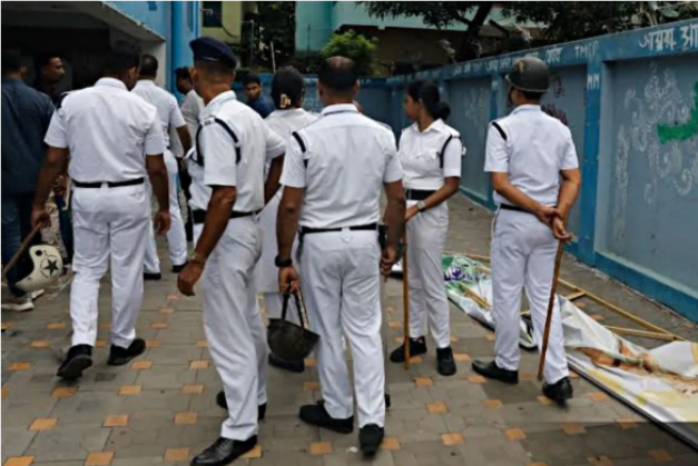 மனைவியுடன் சண்டை.. மறுநாள் பிணமாக மீட்கப்பட்ட கணவர் – கொல்கத்தாவில் நிகழ்ந்த மர்ம மரணம்!