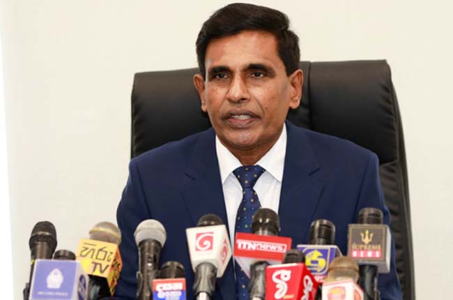 15 ஆயிரம் சிவில் பாதுகாப்புப் பணியாளர்கள் வனவிலங்கு, பொலிஸ் துறைகளுக்கு மாற்றம்.