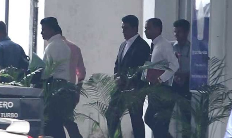 ஜோன்ஸ்டனுக்கும் புதல்வர்களுக்கும் மார்ச் 6 வரை விளக்கமறியல் நீடிப்பு!