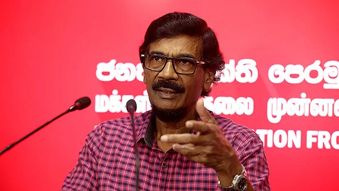 இந்திய விஜயத்தின்போது அதிகாரப் பகிர்வு பற்றி பேசப்படவே இல்லை!  மாகாண சபைத் தேர்தல் தொடர்பில் இந்தியா வலியுறுத்தவும் இல்லை என்கின்றார் ரில்வின்.