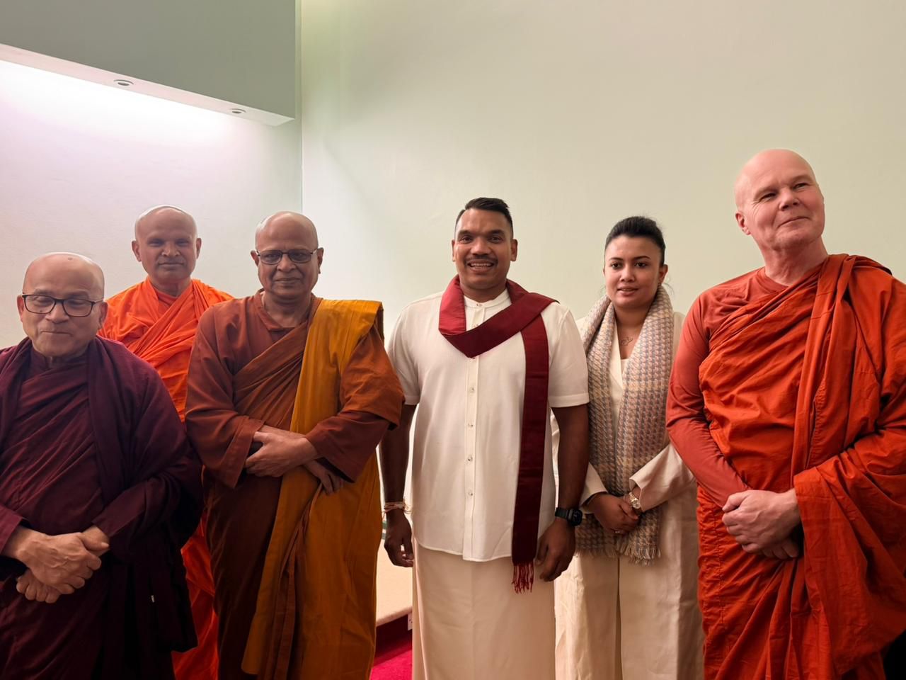 லண்டனில் நாமலுக்குப் பேரிடி! ஒக்ஸ்போர்ட் உரையும் இரத்து!!  – மாணவர் அமைப்புகளின் போராட்டங்களுக்குப் பணிந்தன பல்கலைக்கழகங்கள்.