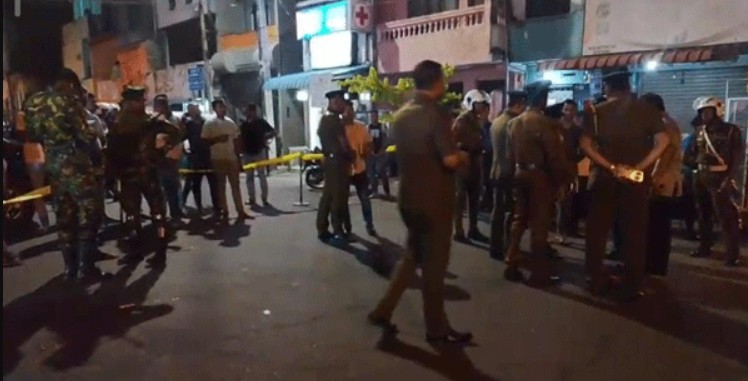 தென்னிலங்கையில் துப்பாக்கிகள் முழக்கம்  ஒரே இரவில் இருவர் சுட்டுப் படுகொலை!  – மூவர் படுகாயங்களுடன் வைத்தியசாலையில்.