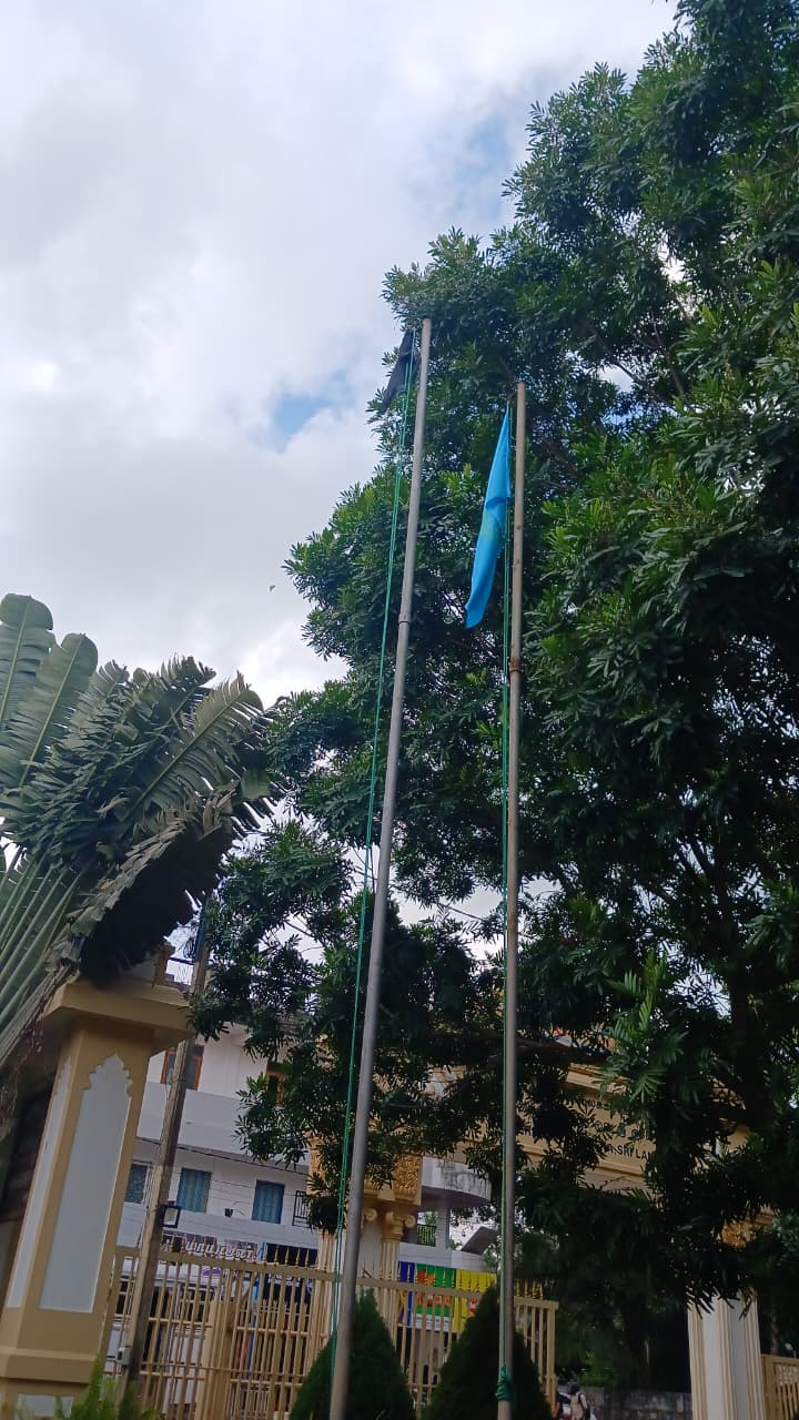 யாழ். பல்கலையில் ஏறிய கறுப்புக் கொடி.