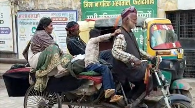 மனிதநேயம் எங்கே? உயிரிழந்த மனைவியின் உடலை 12 கி.மீ. தள்ளுவண்டியில் சுமந்து சென்ற கணவன்!