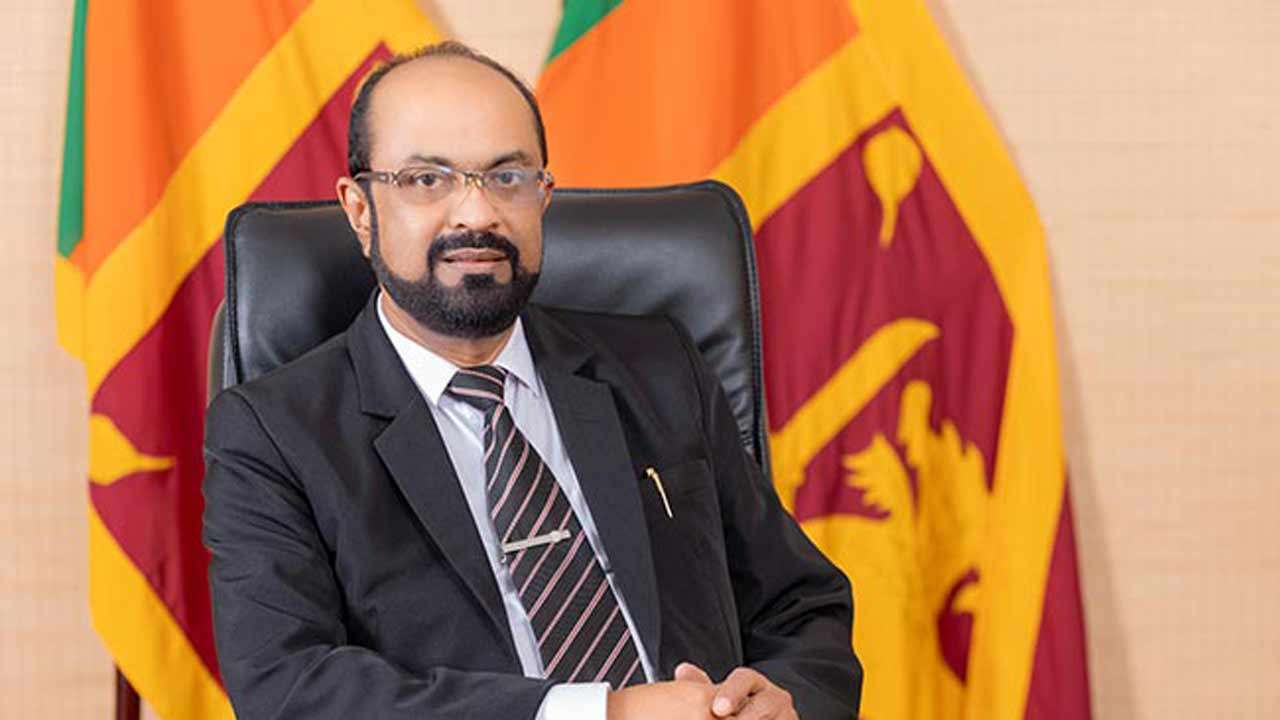 அமைச்சர் குமார ஜயகொடிக்கு எதிராக மேல் நீதிமன்றத்தில் குற்றப்பத்திரிகை!  அரசுக்கு 88 இலட்சம் ரூபா நட்டத்தை ஏற்படுத்தினார் என்று குற்றச்சாட்டு.