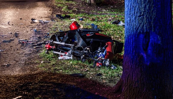 கேகாலையில் கோர விபத்து:  மோட்டார் சைக்கிள் மரத்துடன் மோதியதில் முன்னாள் இராணுவச் சிப்பாய் உயிரிழப்பு!