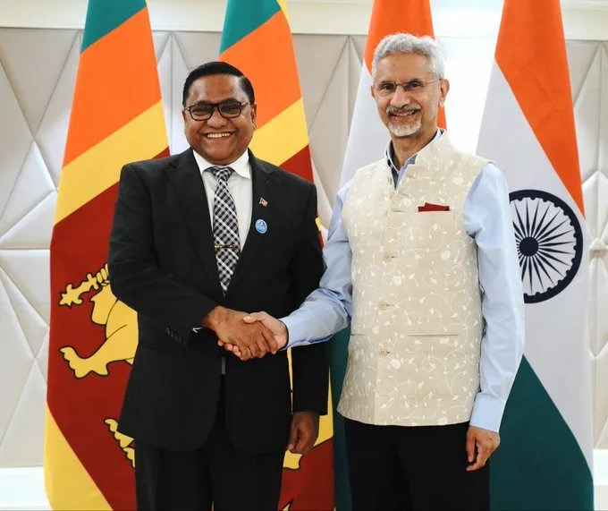 வல்லரசுகளின் மோதல்களுக்கு மத்தியில்  இந்து சமுத்திரத்தைப் பாதுகாக்க இலங்கை – இந்தியா இணக்கப்பாடு.