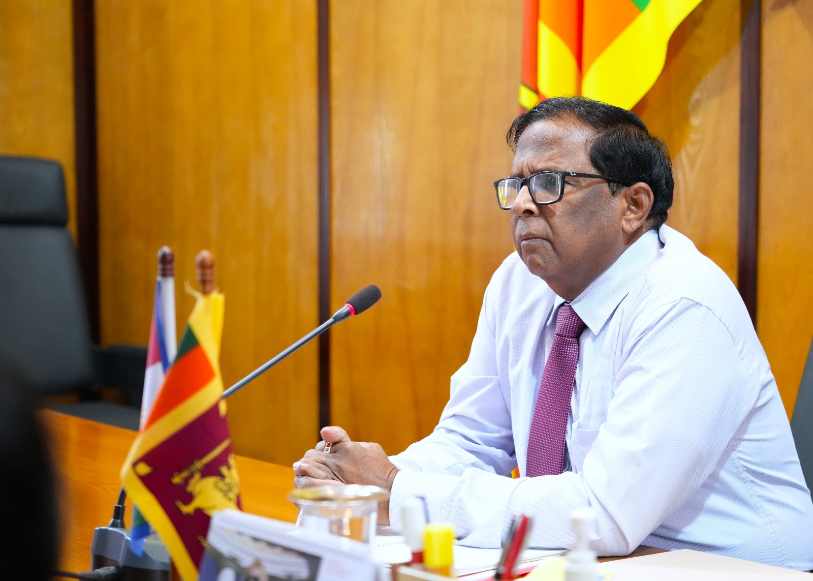 வடக்கில் ஆசிரியர் இடமாற்றத்தை   இறுக்கமாக நடைமுறைப்படுத்துக!  – தவறும் அதிபர்கள் மீது ஒழுக்காற்று நடவடிக்கை என்றும் ஆளுநர் உத்தரவு.