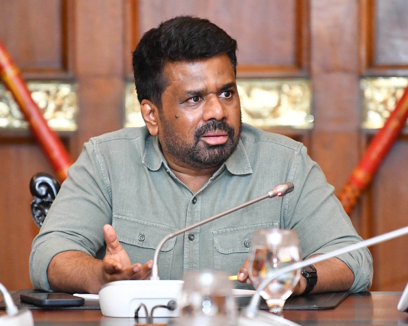 மத்திய கிழக்கு போர்:  வலுசக்தி நெருக்கடியைச் சமாளிக்க ஜனாதிபதி தலைமையில் மீளாய்வு!