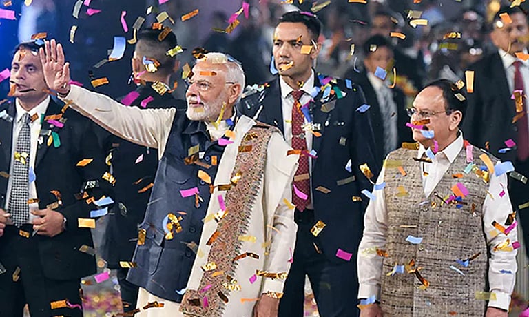 இந்திய அரசியலில் புதிய வரலாறு: நீண்ட காலம் பதவி வகித்த தலைவராக பிரதமர் மோடி சாதனை!