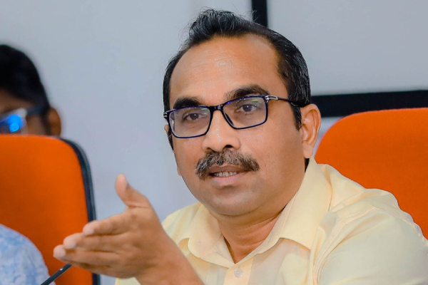 நிலக்கரி விநியோகஸ்தரின் 9 பில்லியன் ரூபா முடக்கம்!  – மக்களுக்குப் பாதிப்பில்லை என்று அமைச்சர் பிமல் ரத்நாயக்க உறுதி.