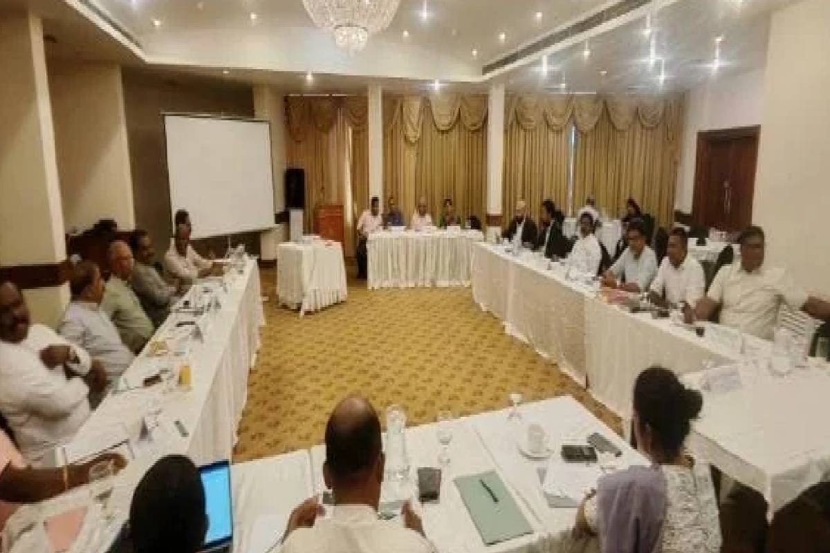 தமிழ்த் தேசியக் கட்சிகளிடம் எழுத்துமூல ஒப்புதலைப் பெற சட்டத்தரணிகள் பேரவை முயற்சி  – தனித்துச் செயற்படுவதைத் தவிர்க்கக் கடும் நிபந்தனை.