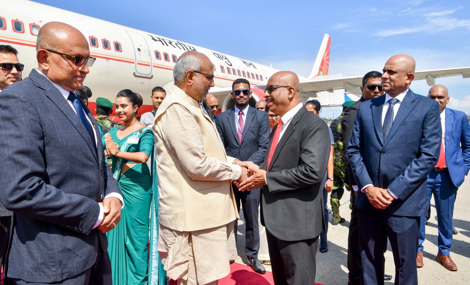 இருதரப்பு உறவுகளை மேலும் வலுப்படுத்த இந்திய உப ஜனாதிபதி இலங்கை வருகை!