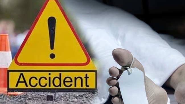 சீதுவையில் லொறியுடன் மோதிய மோ. சைக்கிள்!  – 19 வயது இளைஞர் பரிதாபப் பலி.