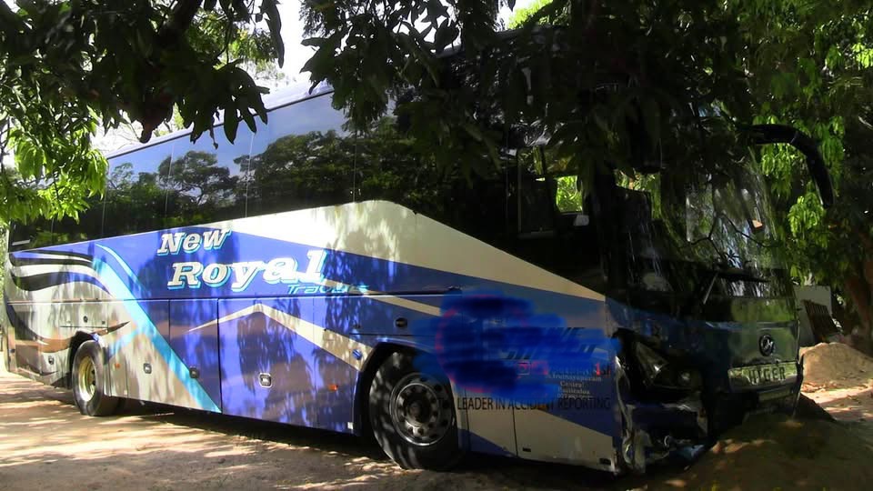 வெலிகந்தவில் கோர விபத்து! இருவர் பரிதாப உயிரிழப்பு!!