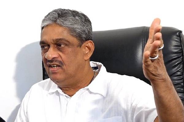 இந்த அரசைக் கவிழ்க்க எந்தச் சந்தர்ப்பத்திலும் ஆதரவளிக்க மாட்டேன்!  – பொன்சேகா திட்டவட்டம்.