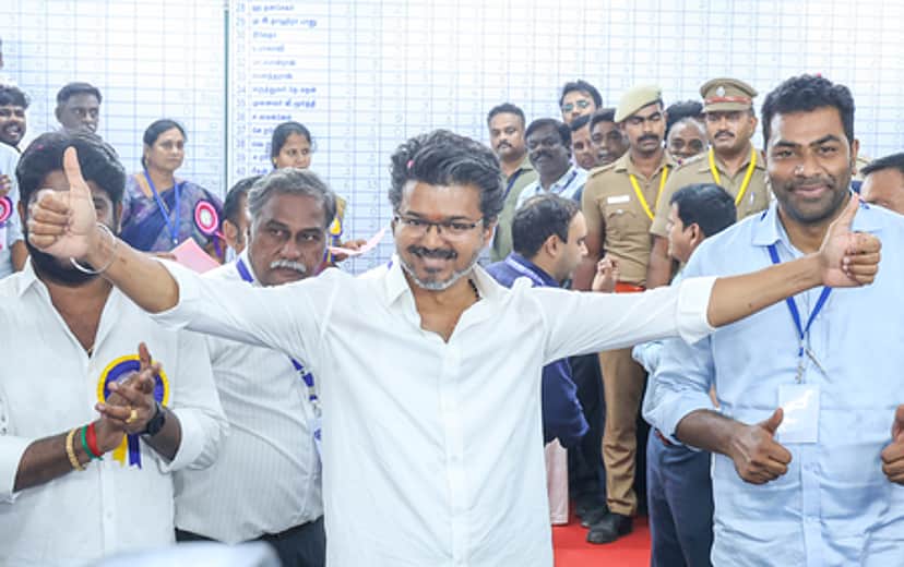 தமிழகத்தில் வாக்கு எண்ணிக்கை முடிந்தது: தவெக 108, திமுக 59 இடங்களில் வெற்றி!