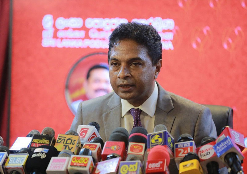 குறுக்கு வழியில் ஆட்சியைப் பிடிக்கும் எண்ணம் மொட்டுக் கட்சிக்கு இல்லை  பொருளாதாரத் தோல்வியை மறைக்கவே அரசு நாடகம் என்றும் சாகர கடும் தாக்கு.