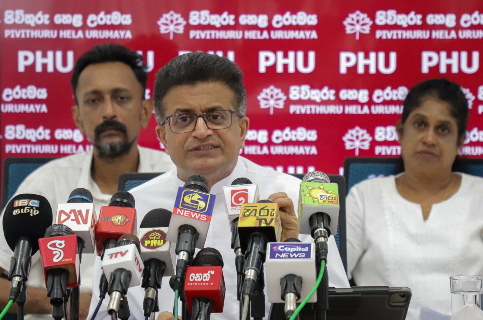 ரங்க நிஷாந்தவின் மரணத்தில் மர்மம்: புதிய விசாரணைக்குக் கம்மன்பில வலியுறுத்து.